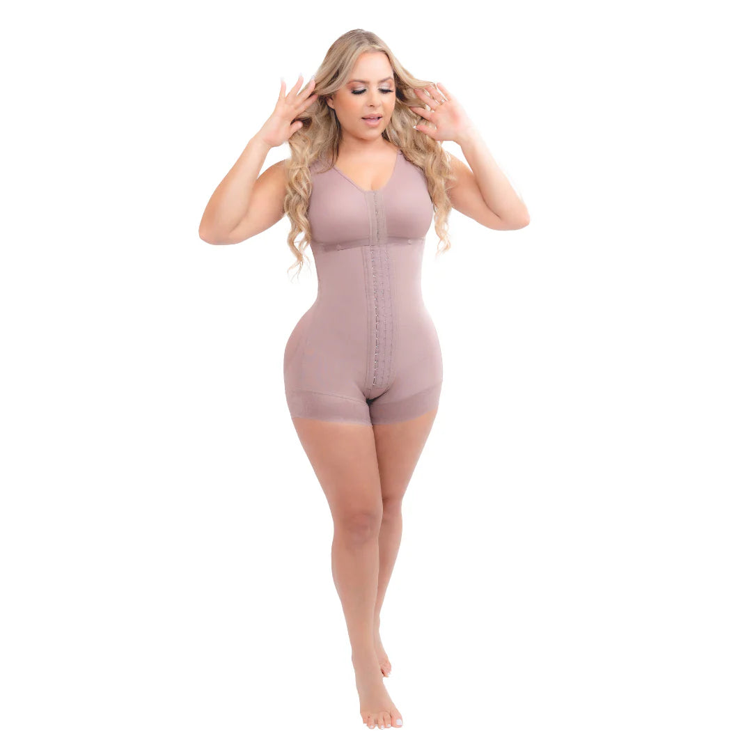 Faja con brasier, sin mangas, 3 niveles de broches y realce perineal, faja post quirúrgica y uso diario 009086