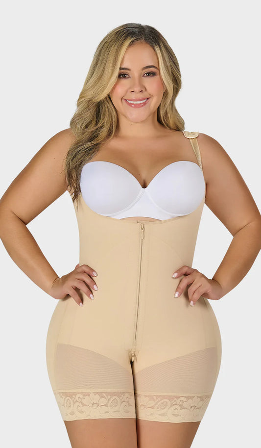 0768 - Mid-thigh faja back coverage and adjustable straps with zipper