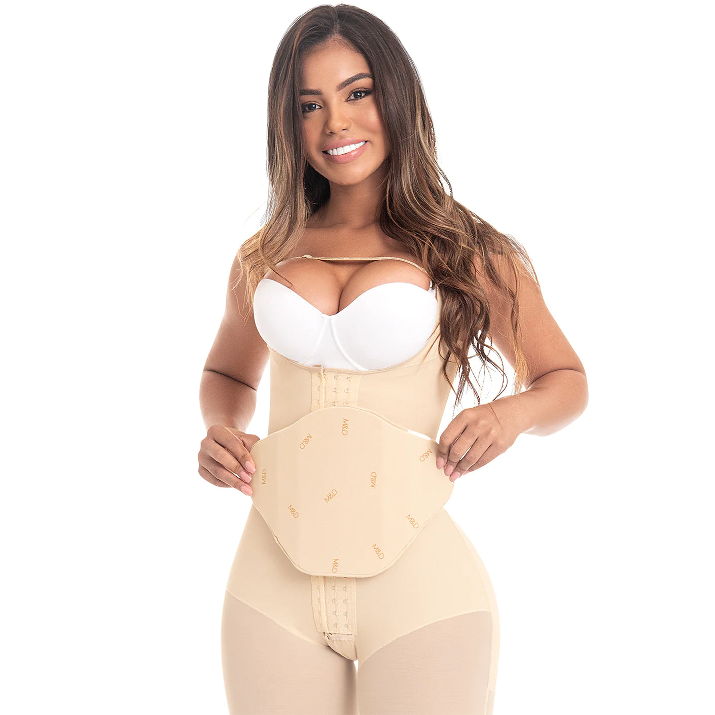 Tabla abdominal después de la liposucción / abdominoplastia 0104