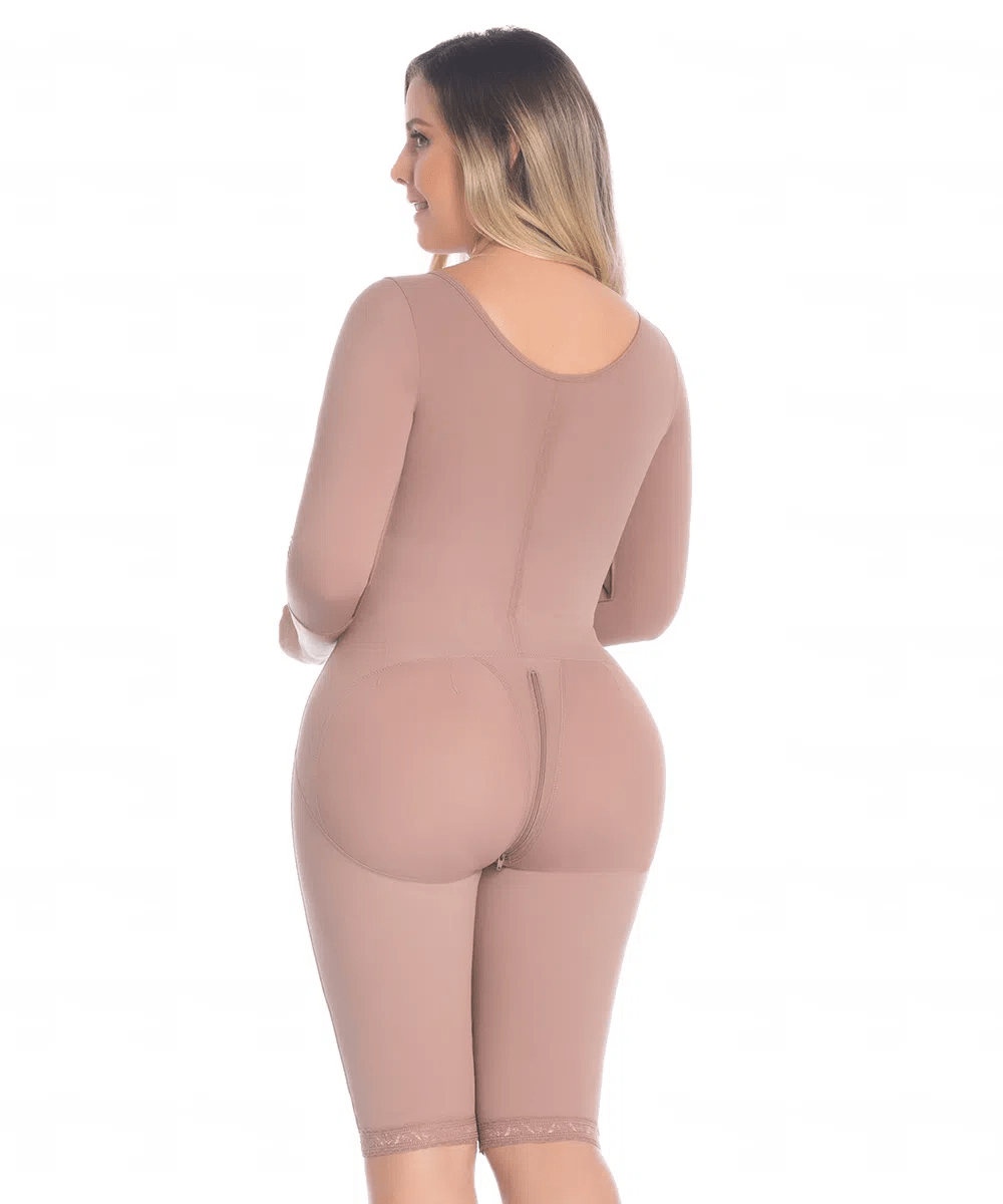 Liposucción BBL Abdominoplastia estilo reloj de arena Caderas anchas Cremallera perineal Postoperatoria y Uso Diario 009347