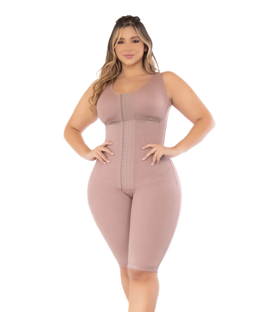 Faja 360 Sleeveless, knee length with three levels of hook 09366