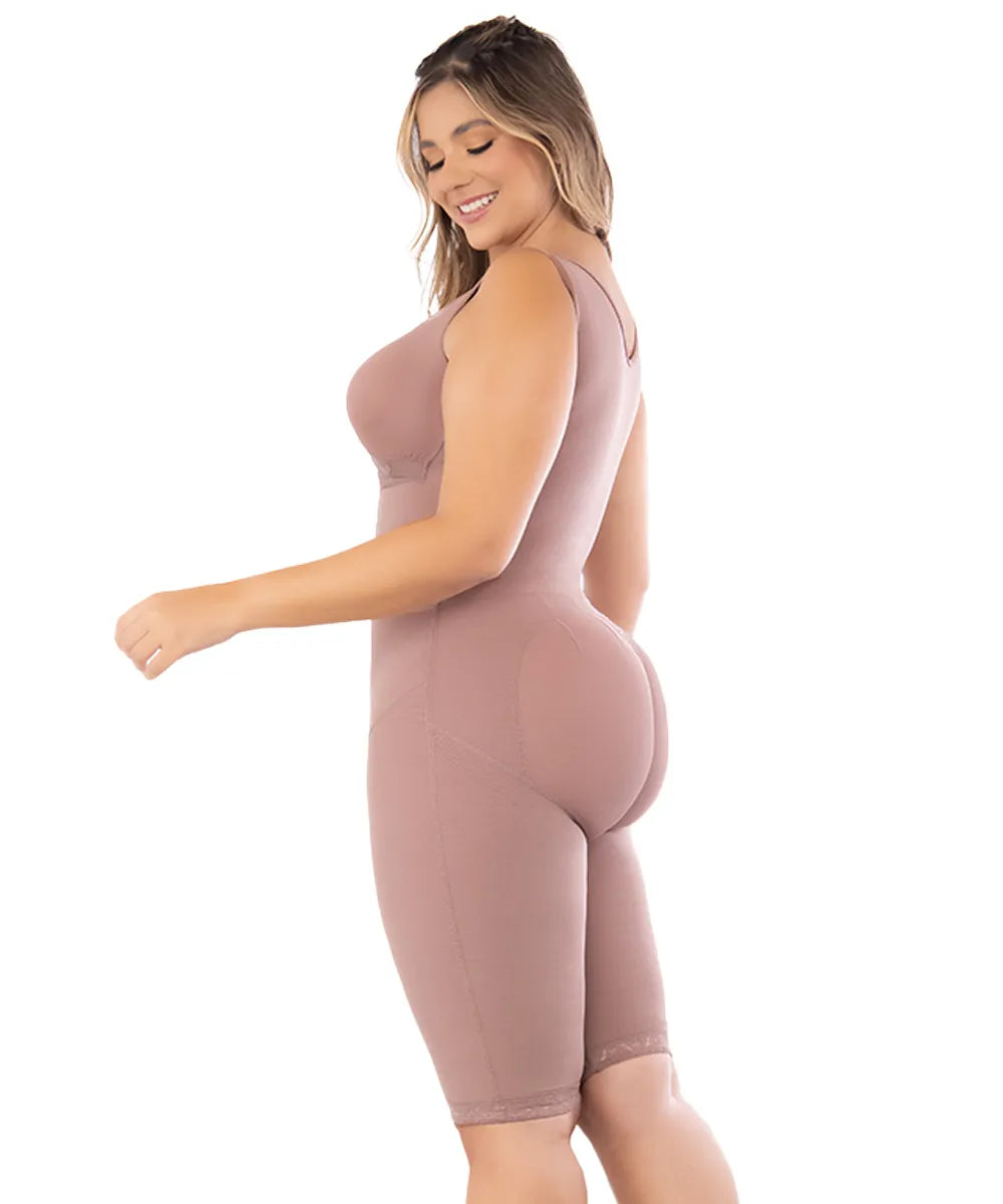 Faja 360 Sleeveless, knee length with three levels of hook 09366