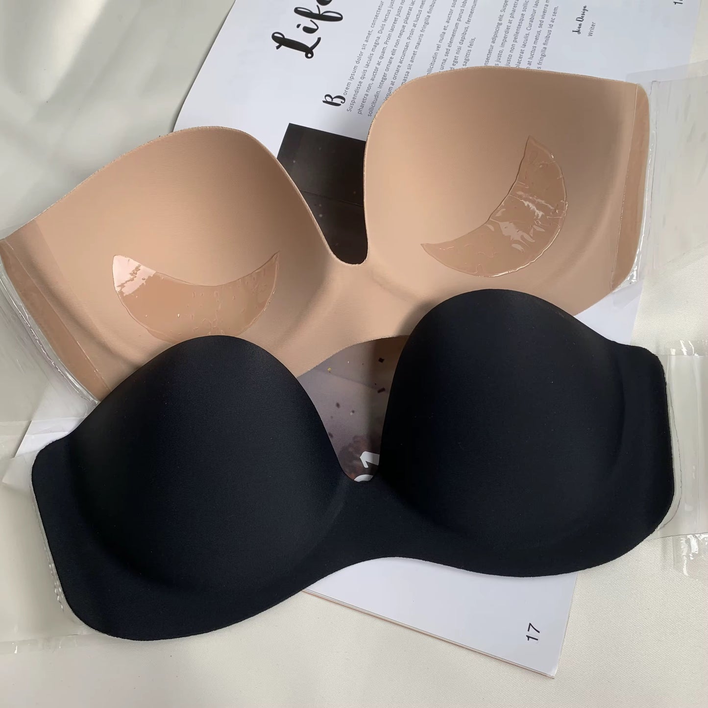 Fashion Strapless Push Up self sticky bra Ref. 1213