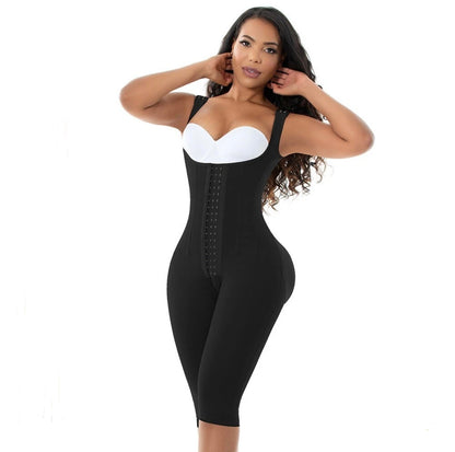 BBL Hourglass Liposuction with small waist and big hips with 7 Rods 3031