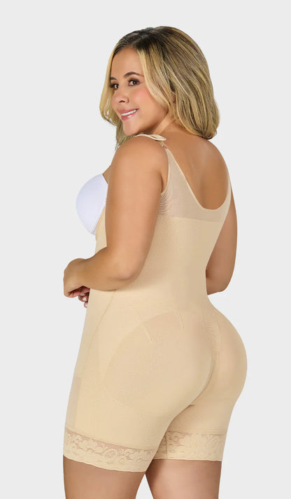 0768 - Mid-thigh faja back coverage and adjustable straps with zipper